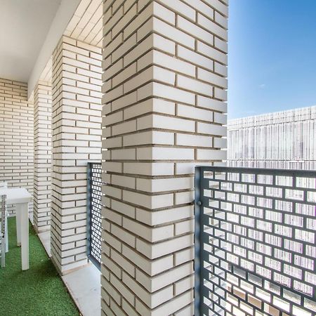 Cosy T2 De 50 M² Centre-Ville Avec Garage & Balcon Nantes Exterior photo