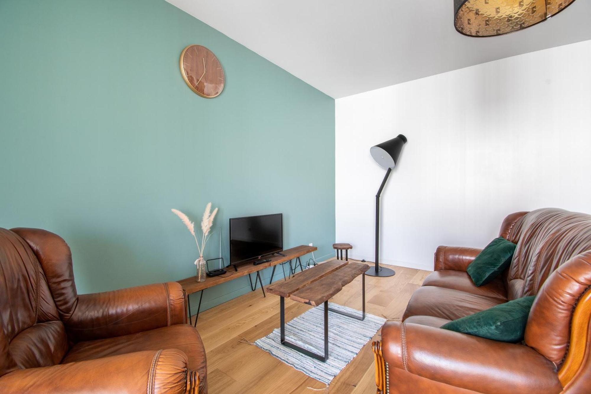 Cosy T2 De 50 M² Centre-Ville Avec Garage & Balcon Nantes Exterior photo