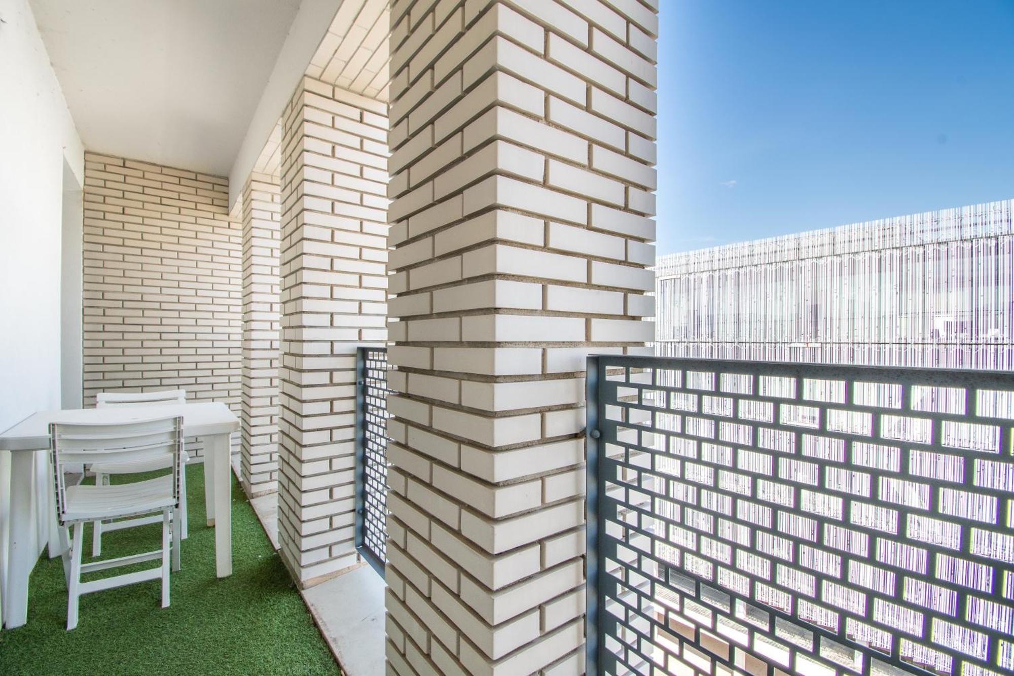 Cosy T2 De 50 M² Centre-Ville Avec Garage & Balcon Nantes Exterior photo