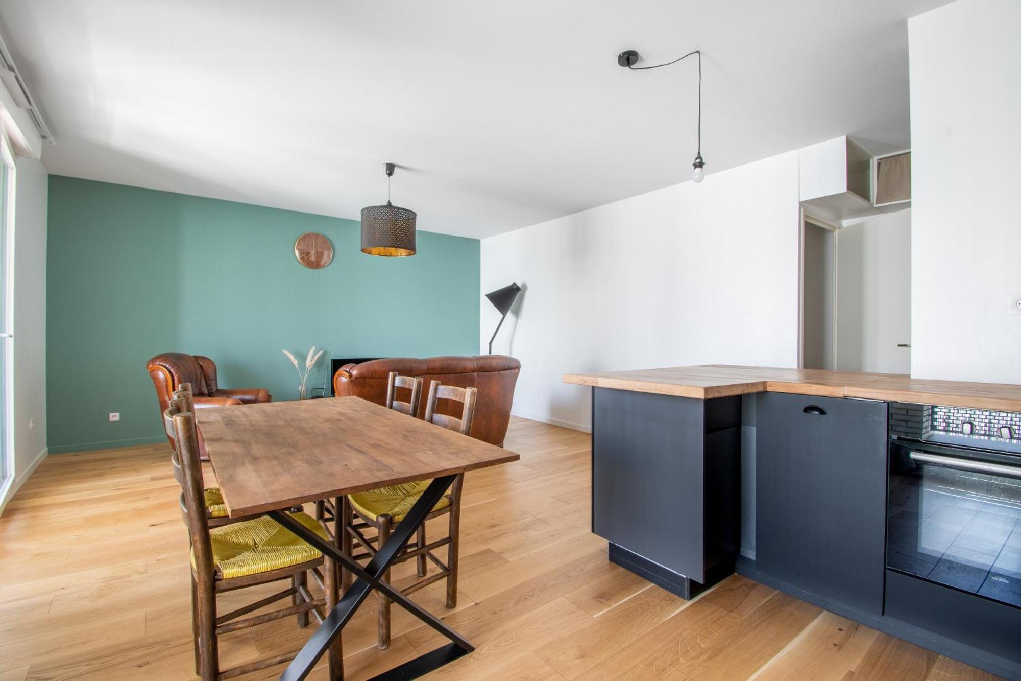 Cosy T2 De 50 M² Centre-Ville Avec Garage & Balcon Nantes Exterior photo